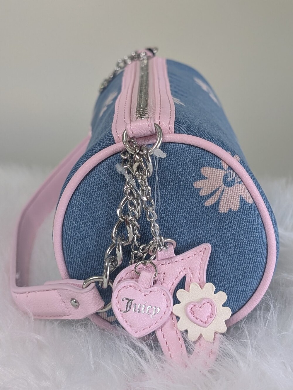 Juicy Couture Denim Pink Daisy Barrell Bag with JC Charm & Butterfly Detail 🦋 - Picture 5 of 16